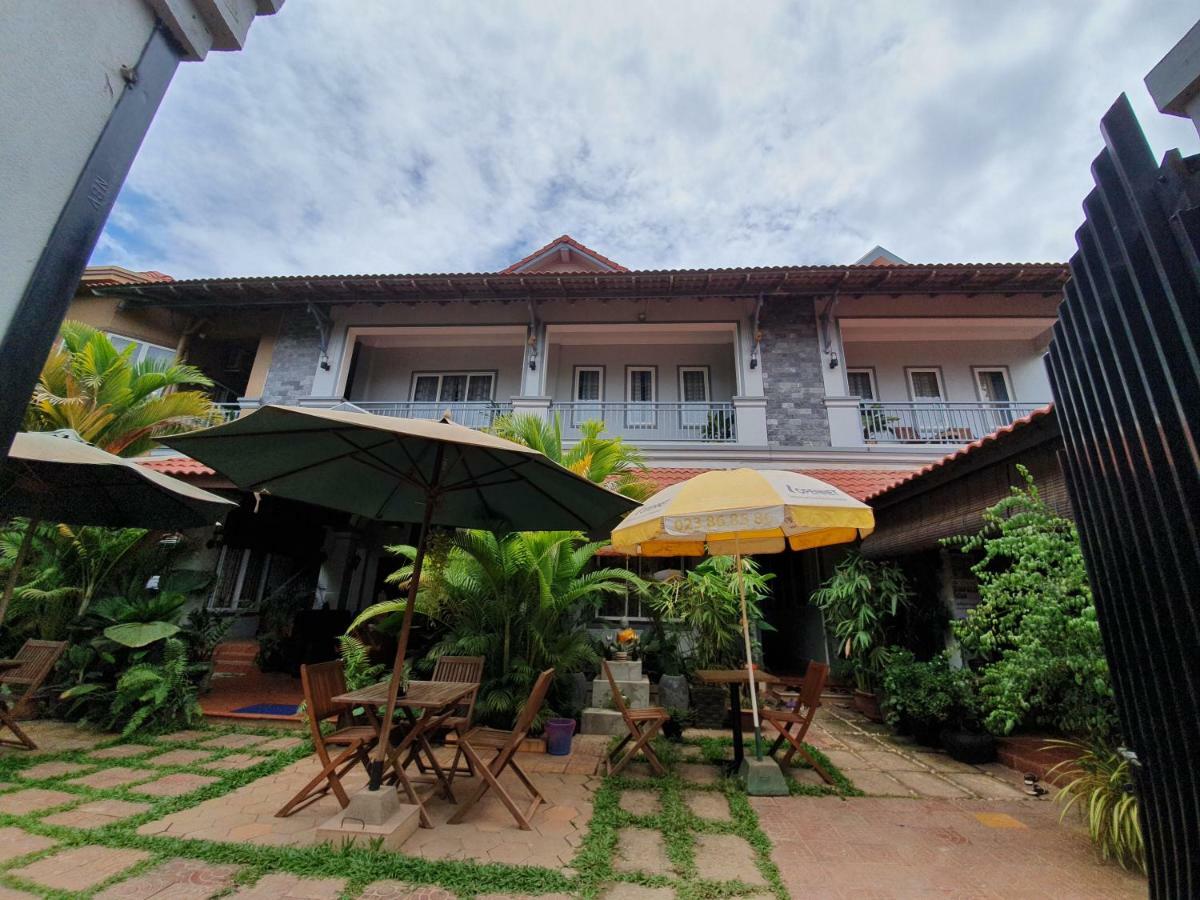 Albergue Nika'S House Ciudad de Siem Riep Exterior foto